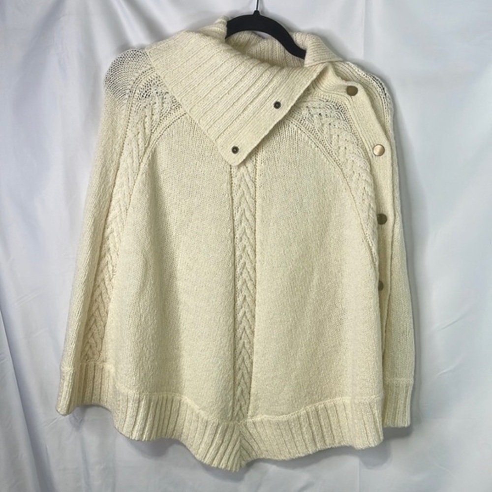 Talbots wool blend cream cableknit Poncho cape